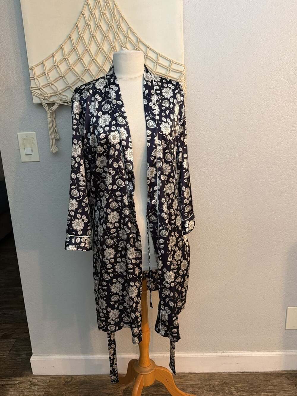 Linea Donatella Floral Satin Robe Style MOY190
